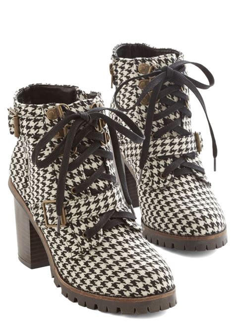 houndstooth boots