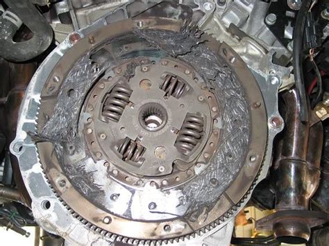 how can you tell if your clutch is going Reader