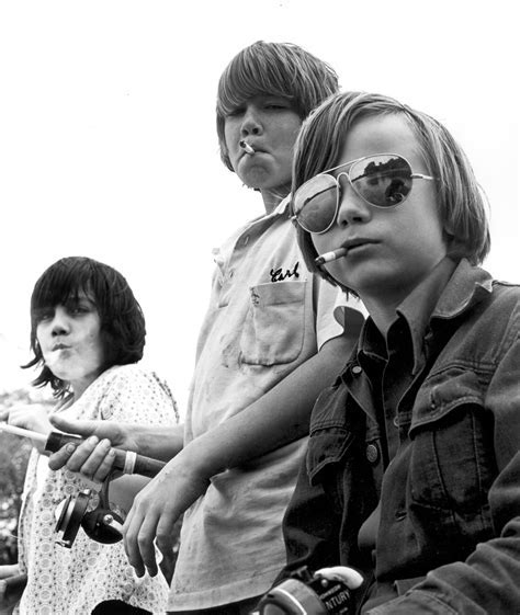 how early did kids in the 70's smoke