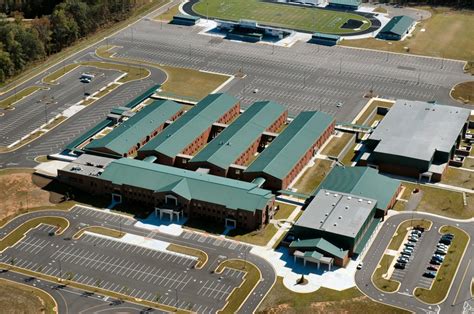 how many people are enrolled in east jackson highschool ga
