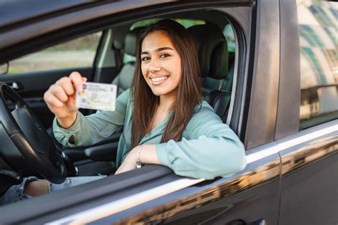 how much does it cost to get a driver's license