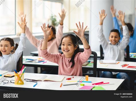 how to be happy as a student