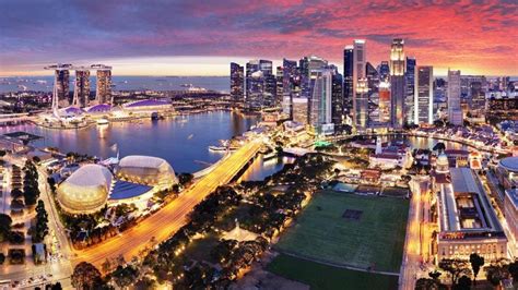 how to be rich in singapore