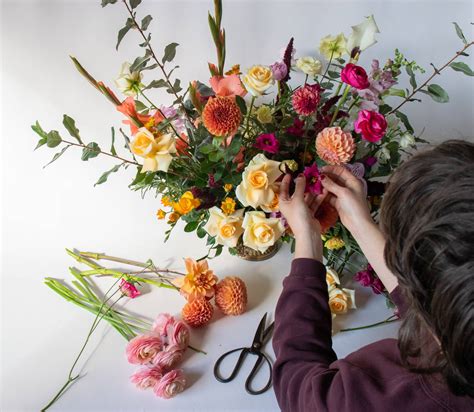 how to become a florist online