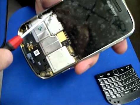 how to disassemble blackberry bold Doc