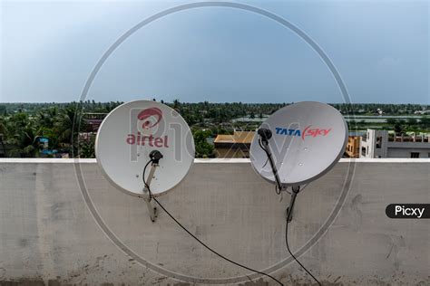 how to focus the spectrum on dth from dish on house roof Doc