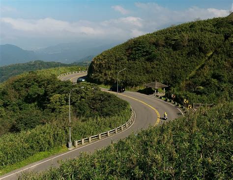 how to get to yangmingshan national park