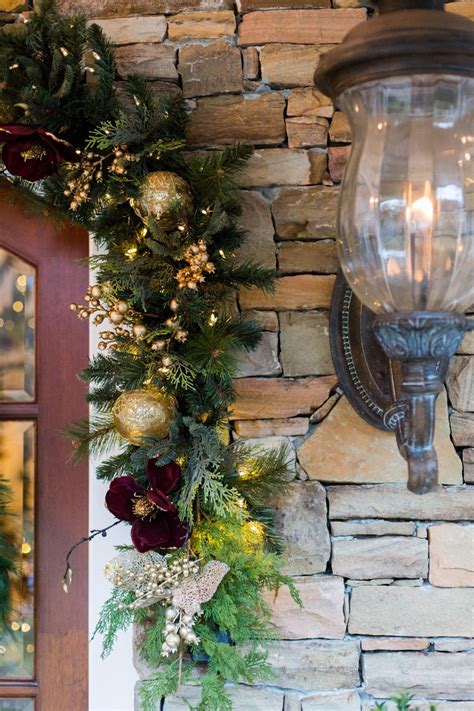 how to hang garland outside
