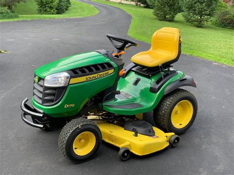 how to operate a john deere riding mower Reader
