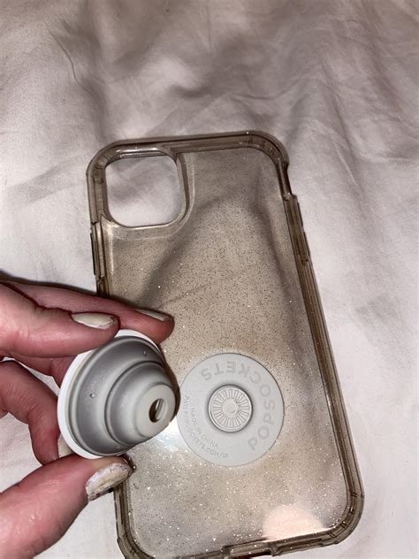 How To Put Popsocket Back On Base