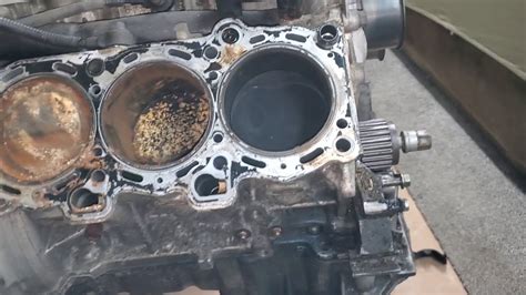 how to remove cylinder heads hyundai 2 7 PDF