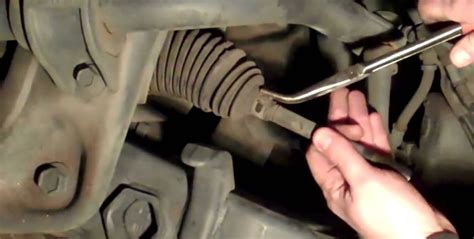 how to remove rack and pinion on a 2000 lincoln continental PDF