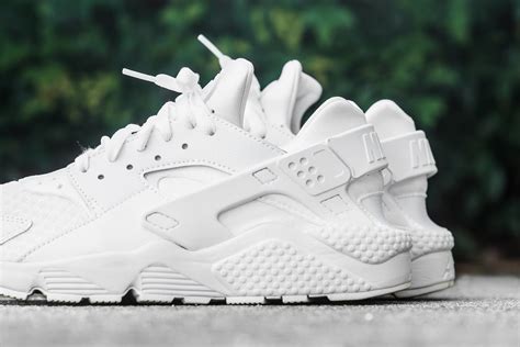 huarache white white