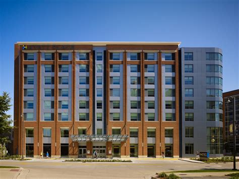 hyatt hotel bloomington il