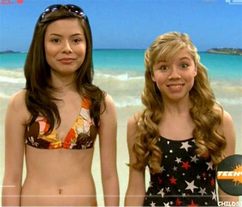 iHatch Chicks iCarly