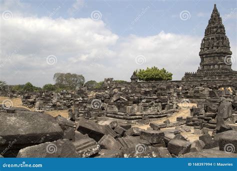 in de ban van prambanan indonesische voordrachten en indrukken Doc