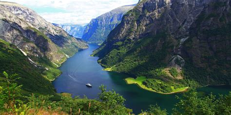 in de hardangerfjord noorwegen europa in woord en beeld Doc