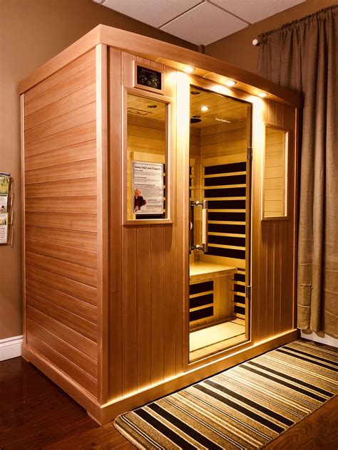 infrared sauna therapy