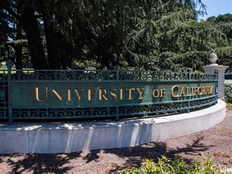 is uc berkeley hard to get into