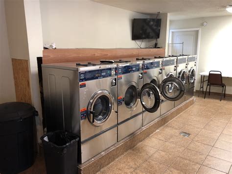 jacks laundromat