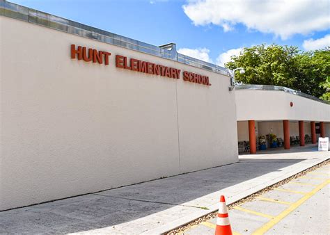 james s hunt elementary