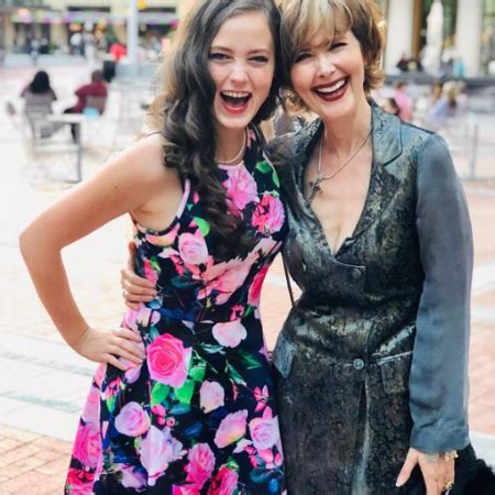 janine turner and daughter