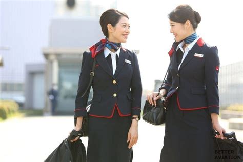 japan airlines cabin crew