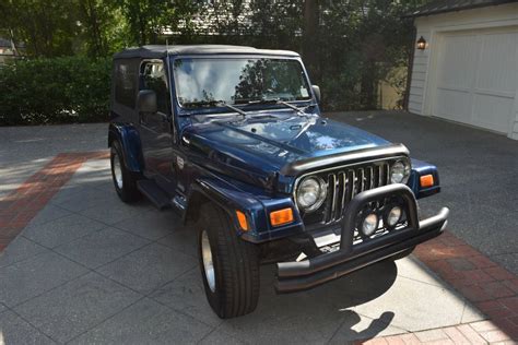 jeep wrangler unlimited manual for sale Doc