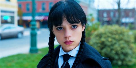 jenna ortega fall from wednesday