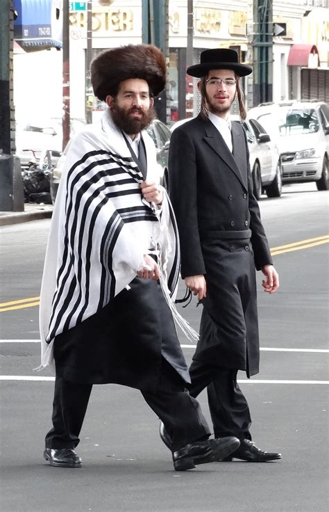 jewish religious dress