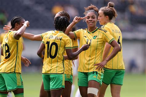 jogadores de seleção jamaicana de futebol feminino