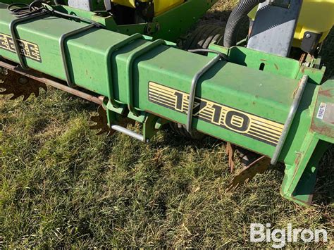 john deere 1710 manual verticle fold planter Doc