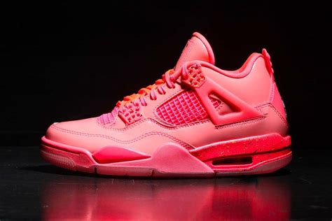 jordans hot pink