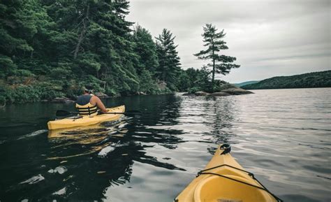 kayak places near me