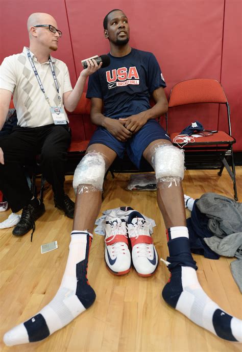 kevin durant foot