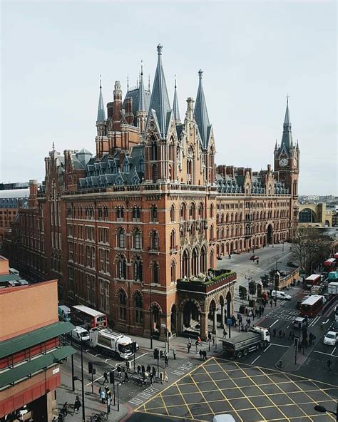 kings cross station london