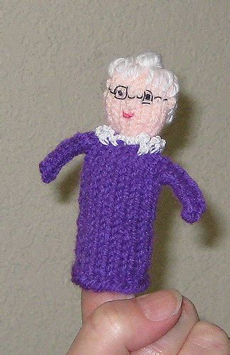 knitted finger puppets 34 easy to make toys PDF
