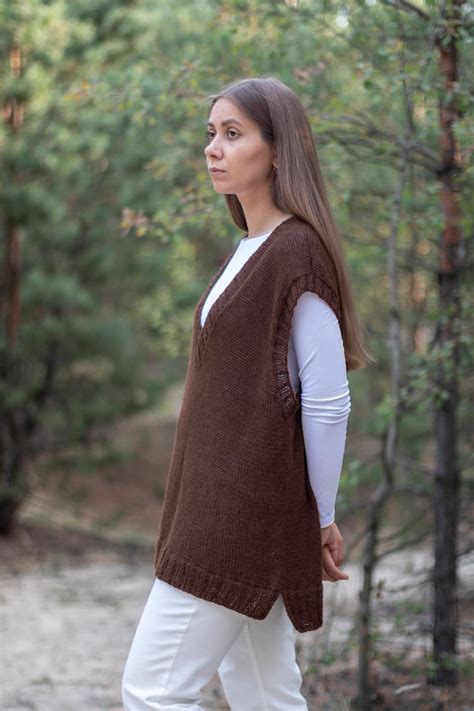 knitted vest womens