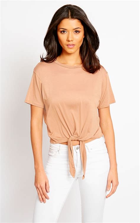 knot front t shirt