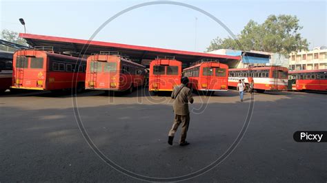 kolhapur bus stand