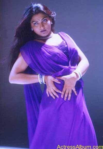 kushboo hot and spicy Epub