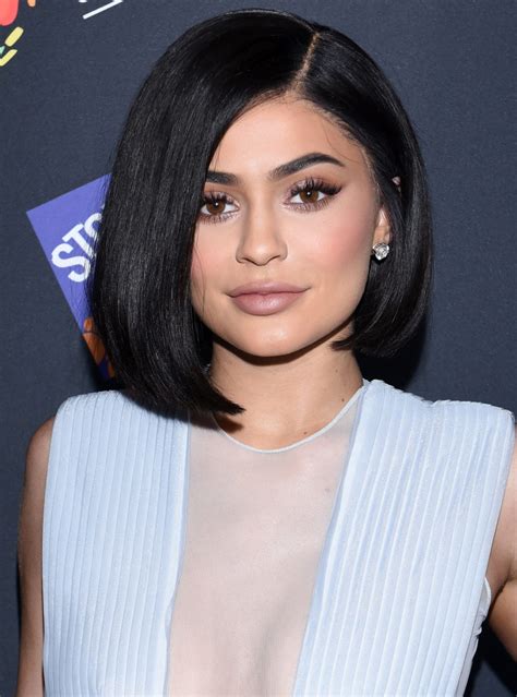 kylie jenner new hair