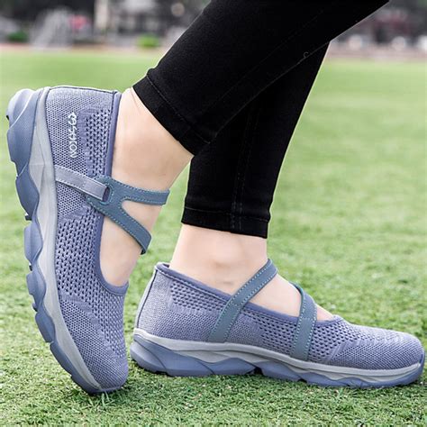 ladies breathable shoes