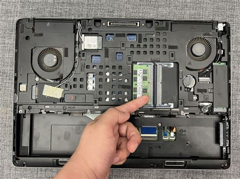 laptop có bao nhiêu slot ram