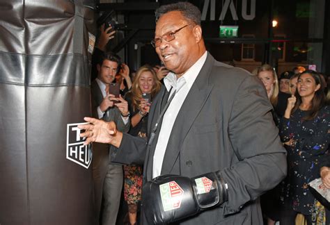 larry holmes net worth