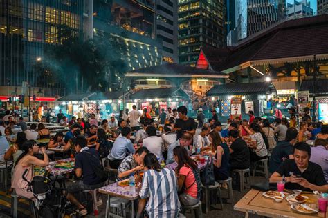 lau pa sat satay opening hours