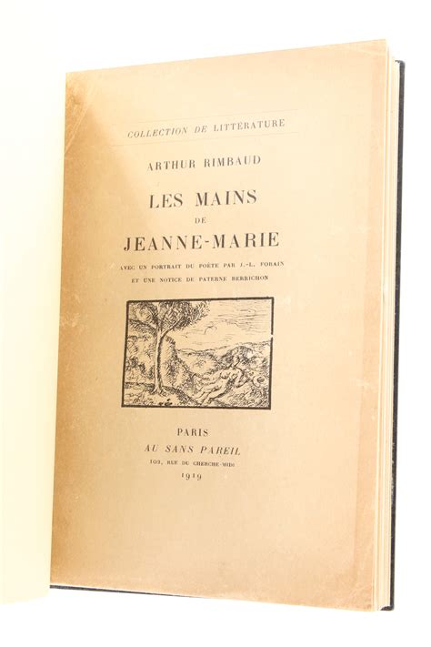 les mains de jeannemarie Reader