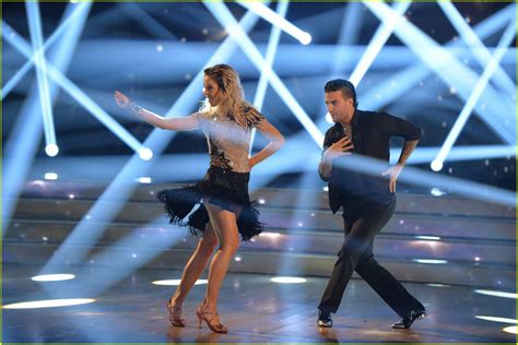 lindsey stirling dancing with the stars