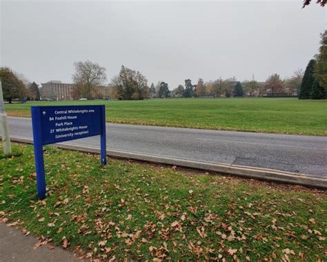 linkedin for international students Reader