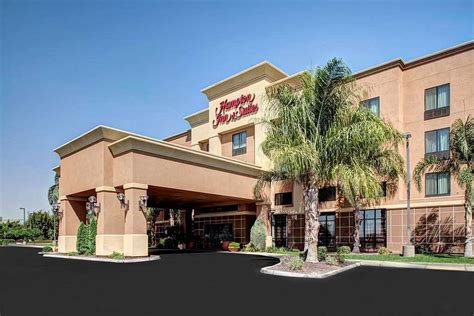 lodging in bakersfield california